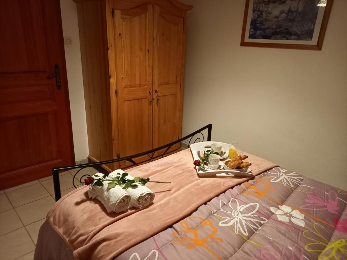 Le Patio De Mimi Villa Oisy-le-Verger Kültér fotó